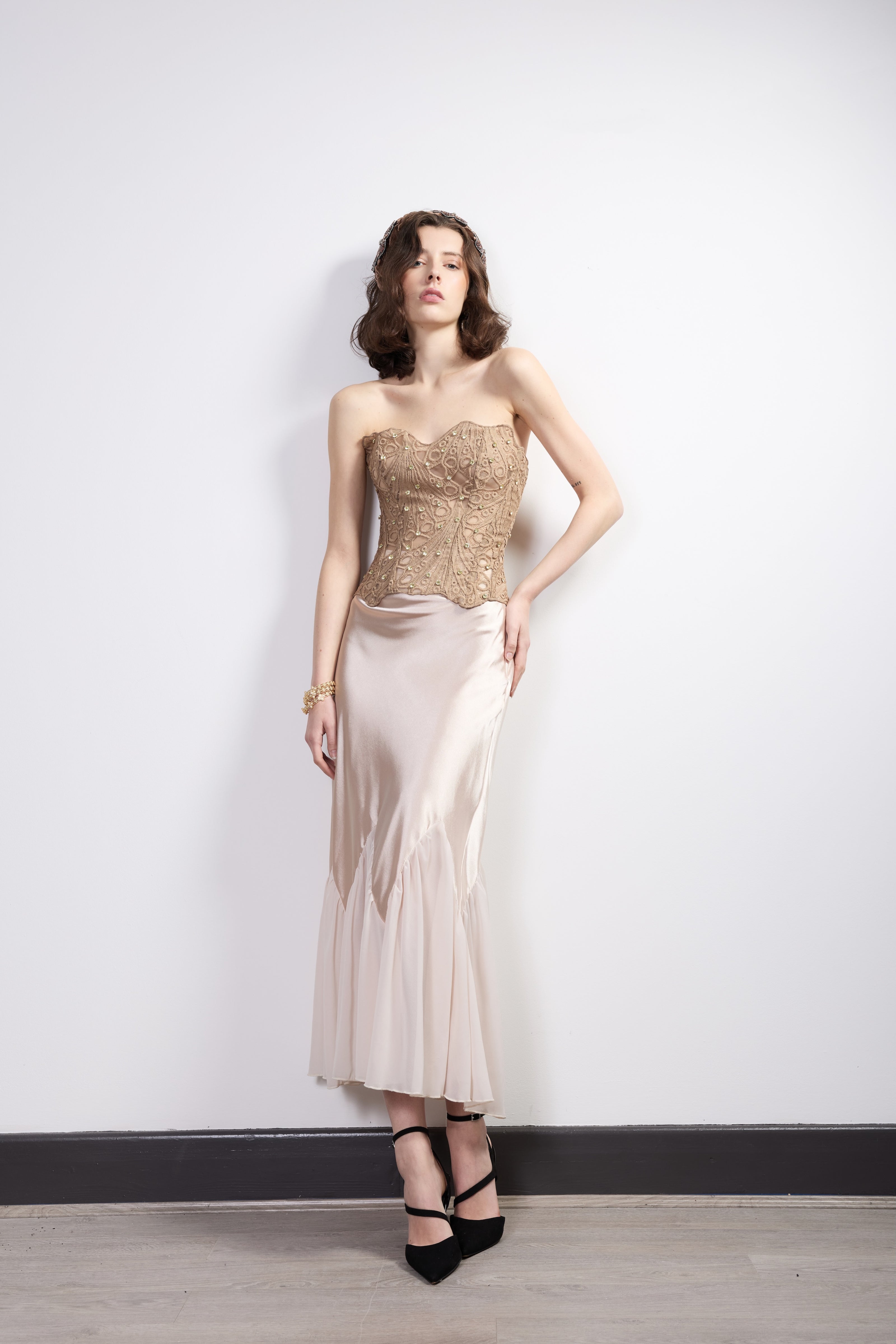 Lera Champagne Skrit