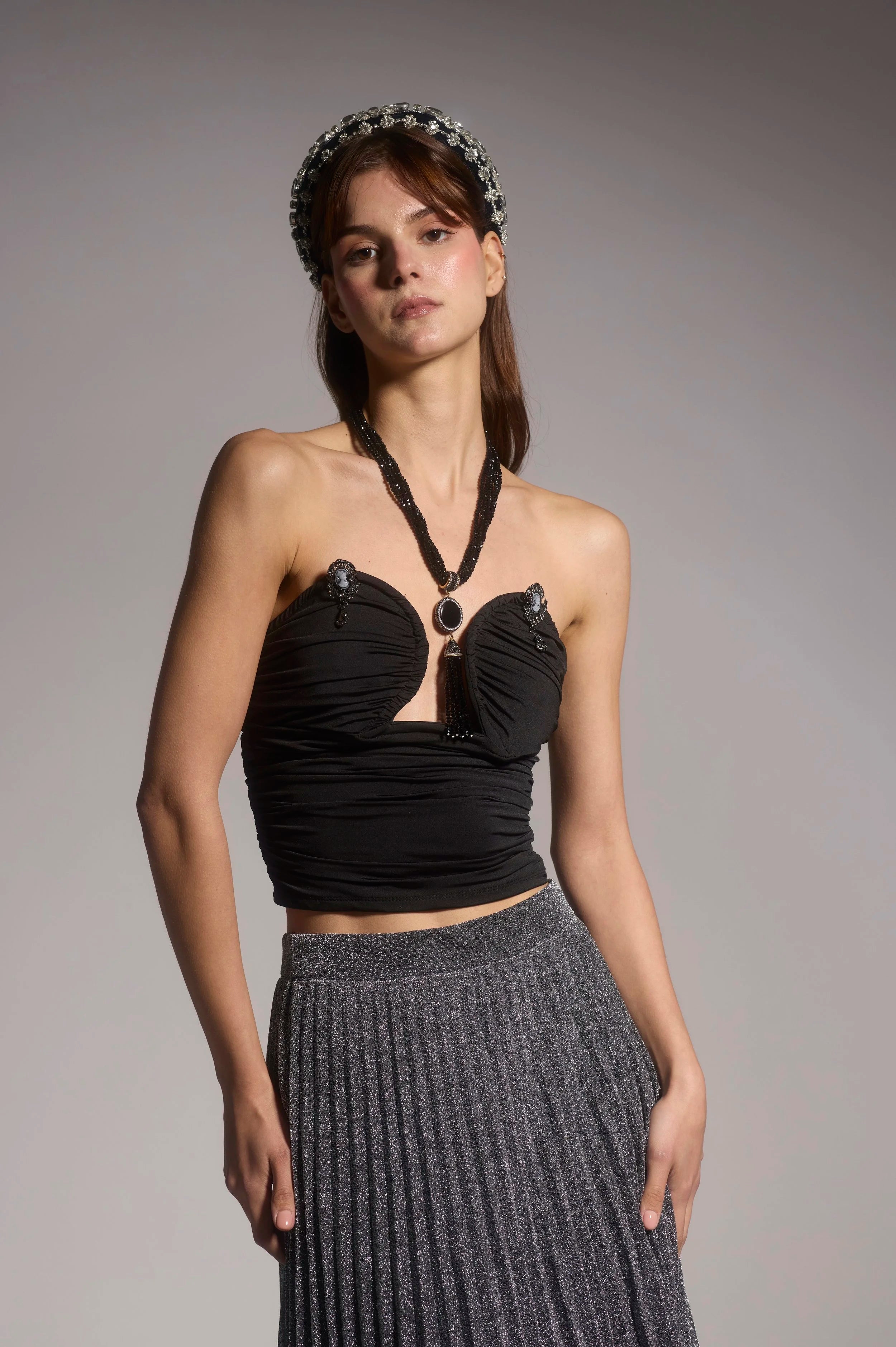 Noir Crystals Necklace