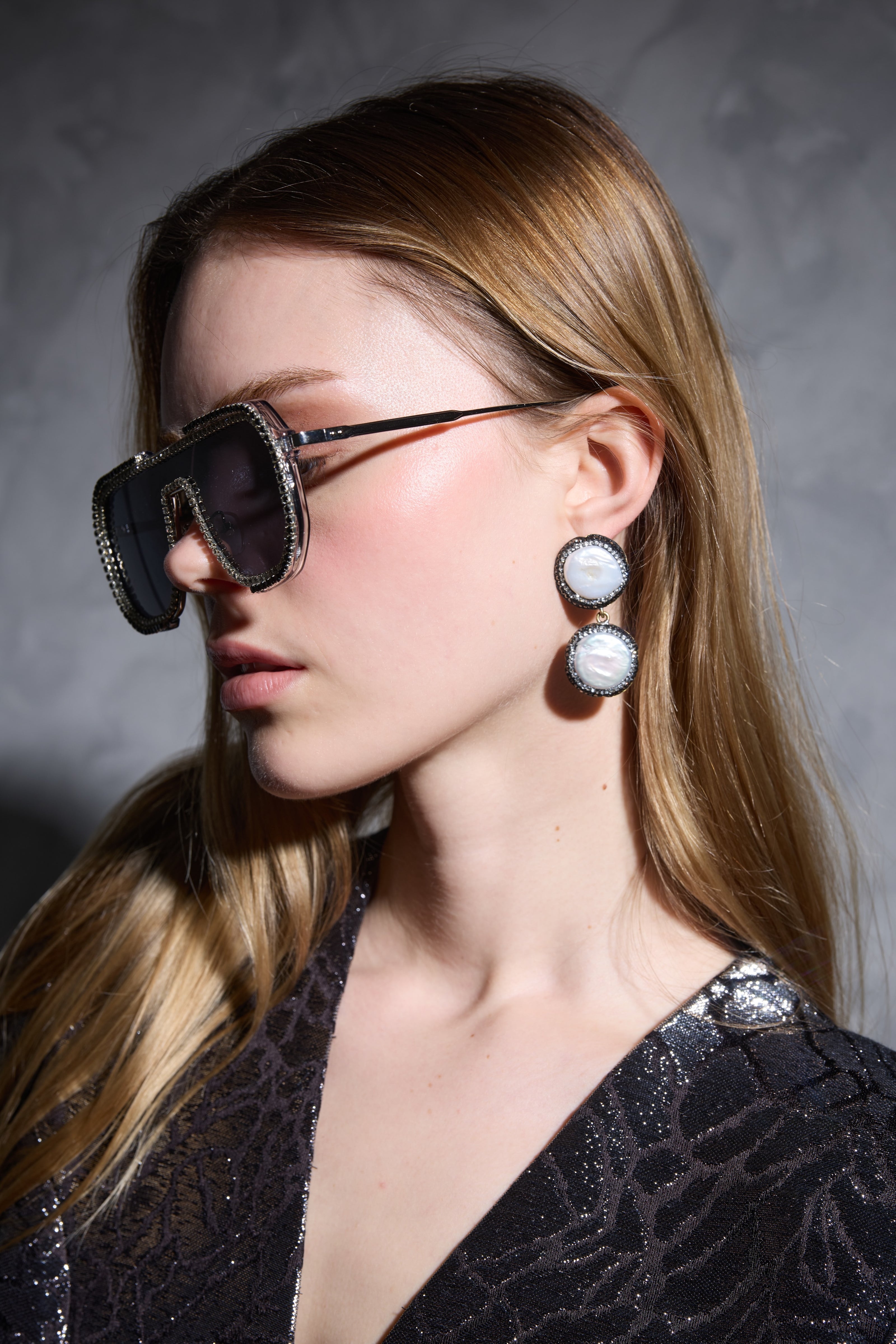 Lumin Black Sunglasses