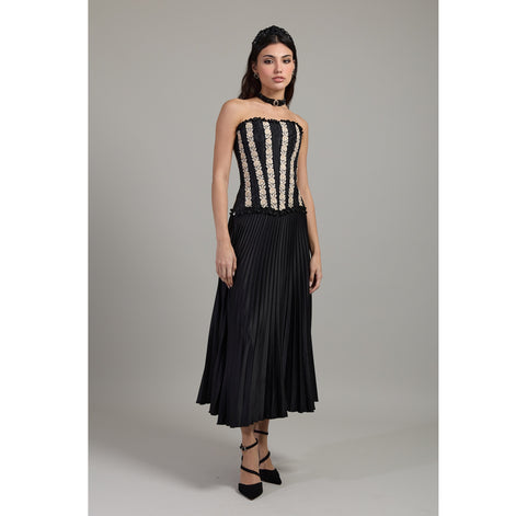 Noir Jardin Embroidered Corset Top