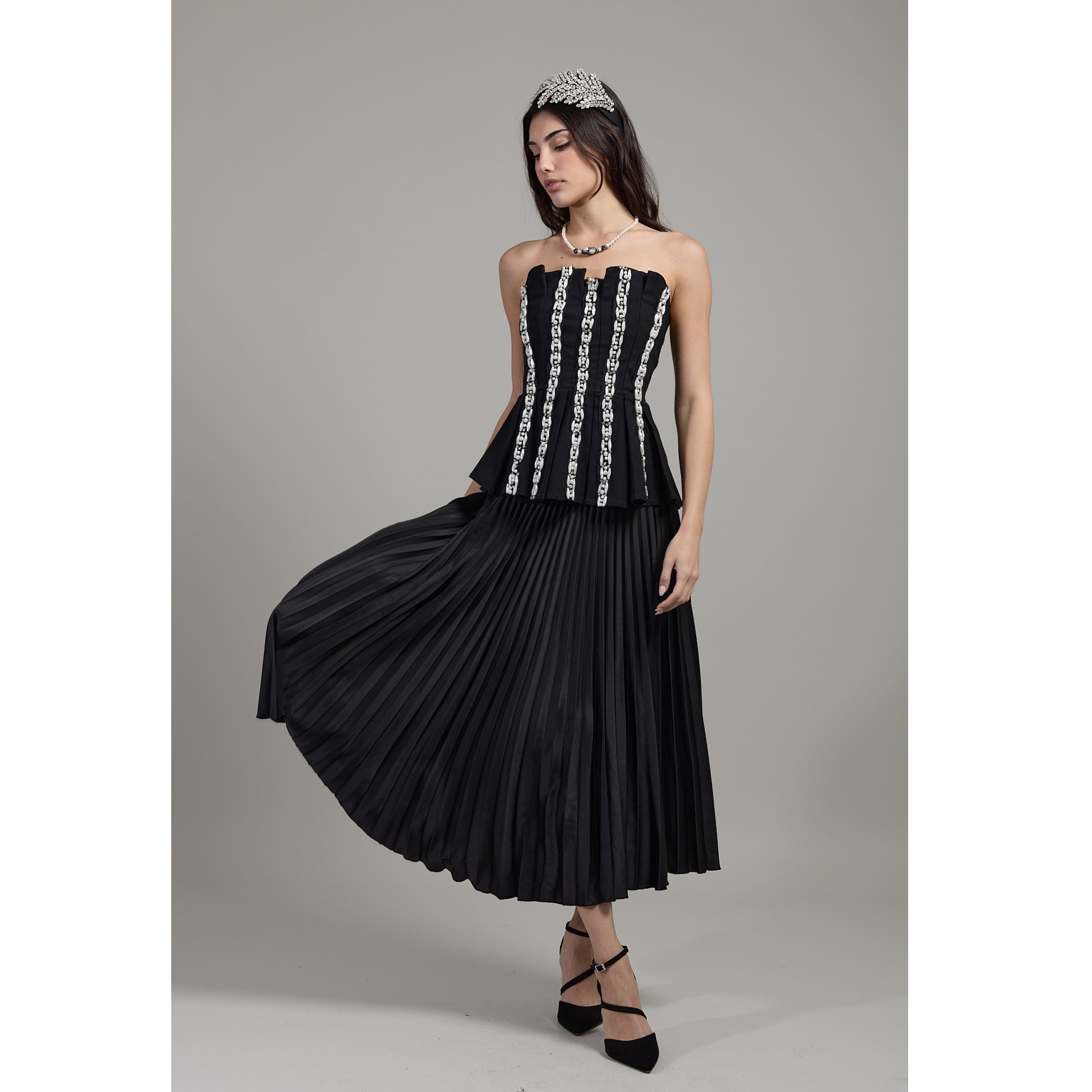 Pearlline Sculpted Top